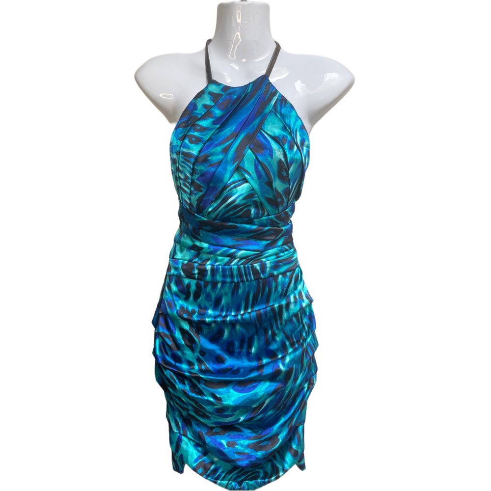 Le Chateau Beautifully Ruched Formal Dress XXS